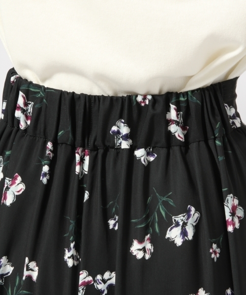 GLOBAL WORK(グローバルワーク)の「フラワースカーチョ/766265(その他パンツ・レディース・ブラック/ネイビー/ベージュ・FREE)」の13枚目の写真