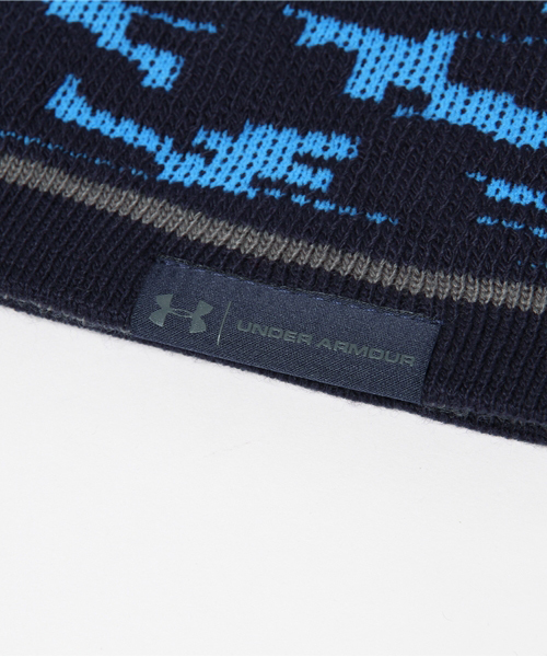 UNDER ARMOUR（アンダーアーマー）の「ニットキャップ ビーニー UA MEN'S REV GRAPHIC BEANIE 1300076（ニットキャップ/ビーニー・メンズ・ブラック/ブルー/グレー・ﾌﾘ-）」の6枚目の写真