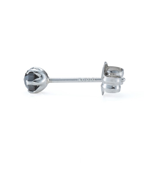 LION HEART（ライオンハート）の「“Petite Modern”ブラックダイヤモンドピアス（Sサイズ/0.1CT）/プラチナ900【LION HEART / ライオンハート】（ピアス（片耳用）・メンズ・プラチナム・FREE）」の4枚目の写真