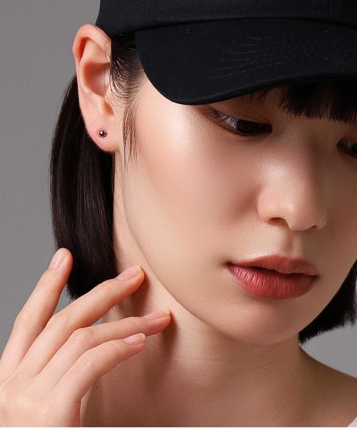 LION HEART（ライオンハート）の「“Petite Modern”ブラックダイヤモンドピアス（Sサイズ/0.1CT）/プラチナ900【LION HEART / ライオンハート】（ピアス（片耳用）・メンズ・プラチナム・FREE）」の21枚目の写真