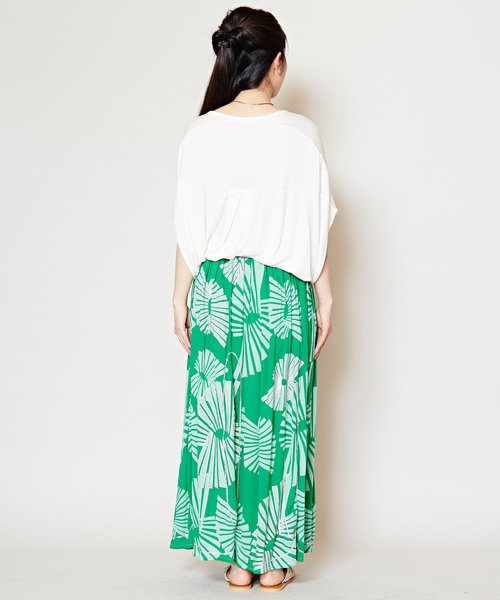 チャイハネ(チャイハネ)の「【チャイハネ】yul 箔プリントスパンコール刺繍ロングスカート(スカート・レディース・ホワイト/ピンク/ターコイズブルー/オレンジ/グリーン・FREE)」の16枚目の写真