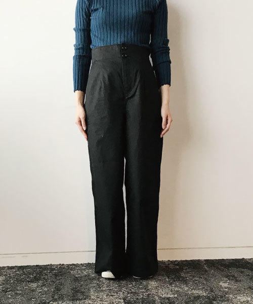 laboratory work（ラボラトリーワーク）の「レースアップハイウエストパンツ（その他パンツ・レディース・ブラック/カーキ/ベージュ・MEDIUM）」の7枚目の写真