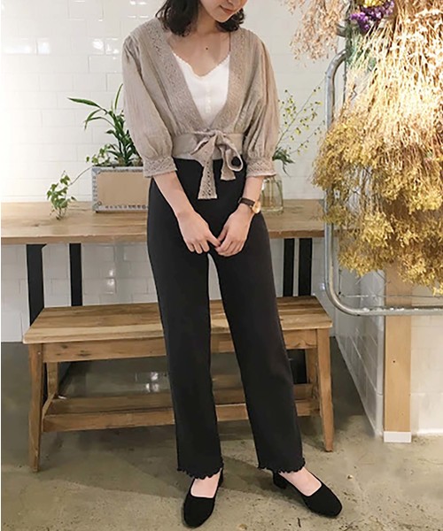 one after another NICE CLAUP（ワンアフターアナザーナイスクラップ）の「キャミ付き羽織りトップス（シャツ/ブラウス・レディース・ブラック/ベージュ/オフホワイト/ラベンダー・FREE）」の16枚目の写真