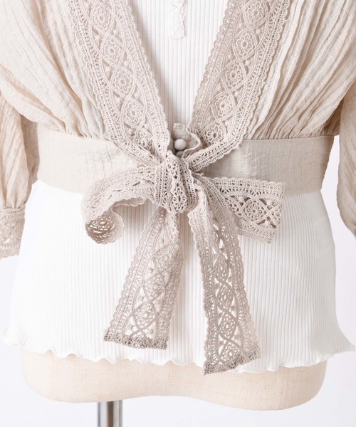 one after another NICE CLAUP（ワンアフターアナザーナイスクラップ）の「キャミ付き羽織りトップス（シャツ/ブラウス・レディース・ブラック/ベージュ/オフホワイト/ラベンダー・FREE）」の19枚目の写真