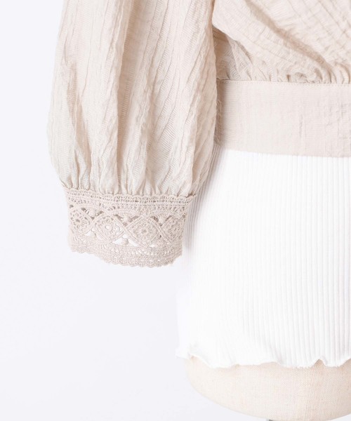 one after another NICE CLAUP（ワンアフターアナザーナイスクラップ）の「キャミ付き羽織りトップス（シャツ/ブラウス・レディース・ブラック/ベージュ/オフホワイト/ラベンダー・FREE）」の22枚目の写真