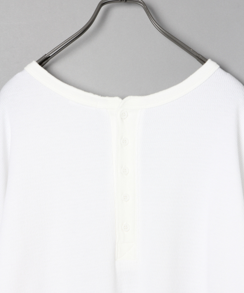 LOWRYS FARM（ローリーズファーム）の「ハニカムロンＴ　826824（Tシャツ/カットソー・レディース・オフホワイト/ブラック/ベージュ/ピンク・FREE）」の10枚目の写真