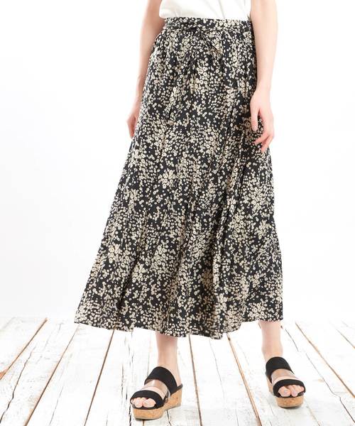 DISCOAT（ディスコート）の「モノトーン小花柄切替ロングスカート（スカート・レディース・ブラック/グレー・FREE）」の2枚目の写真