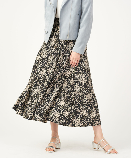 DISCOAT（ディスコート）の「モノトーン小花柄切替ロングスカート（スカート・レディース・ブラック/グレー・FREE）」の3枚目の写真