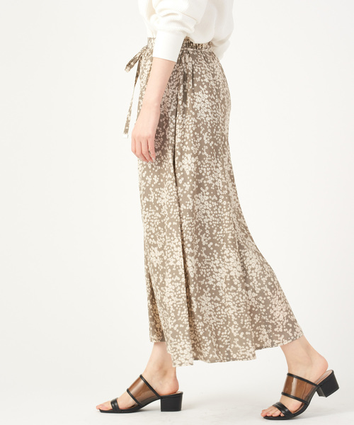 DISCOAT（ディスコート）の「モノトーン小花柄切替ロングスカート（スカート・レディース・ブラック/グレー・FREE）」の11枚目の写真