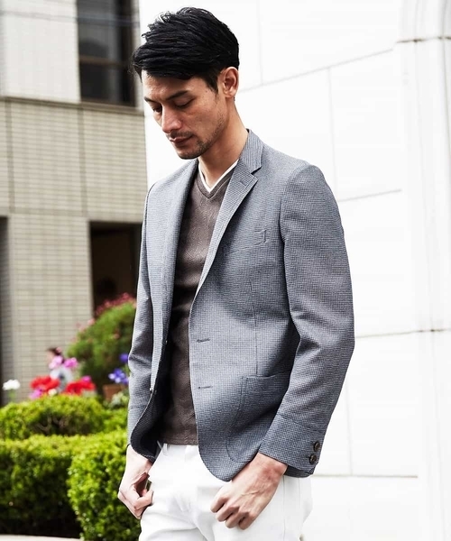 MICHEL KLEIN HOMME (ミッシェルクランオム)の「ジャケット(カラミハウンドツース)(テーラードジャケット・メンズ・ネイビー/グレー・46/48/51)」の22枚目の写真