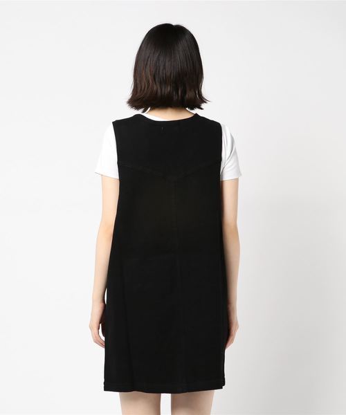 PUNYUS（プニュズ）の「ZIP UPジャンスカ（ジャンパースカート・レディース・ベージュ/ブラック・1/2/3/4）」の4枚目の写真