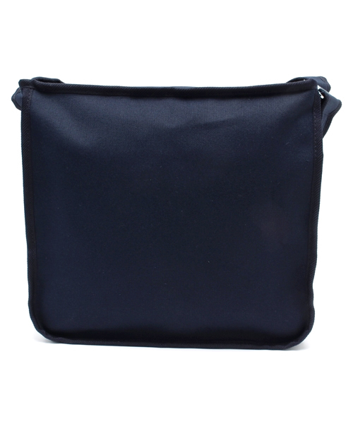 marimekko(マリメッコ)の「marimekko / olkalaukkuショルダーバッグ(ショルダーバッグ・レディース・ブラック/ブラウン/レッド/オリーブ/ネイビー・ONE SIZE)」の16枚目の写真