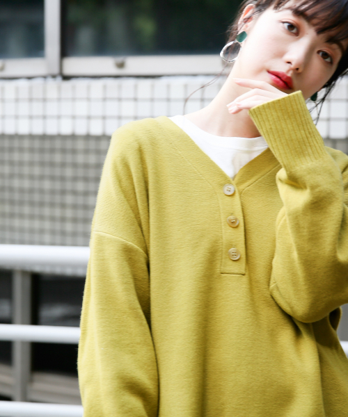 LOWRYS FARM(ローリーズファーム)の「ミラノヘンリーVネックプルオーバー 852153(ニット/セーター・レディース・ブラック/ブラウン/イエロー/アイボリー・FREE)」の12枚目の写真