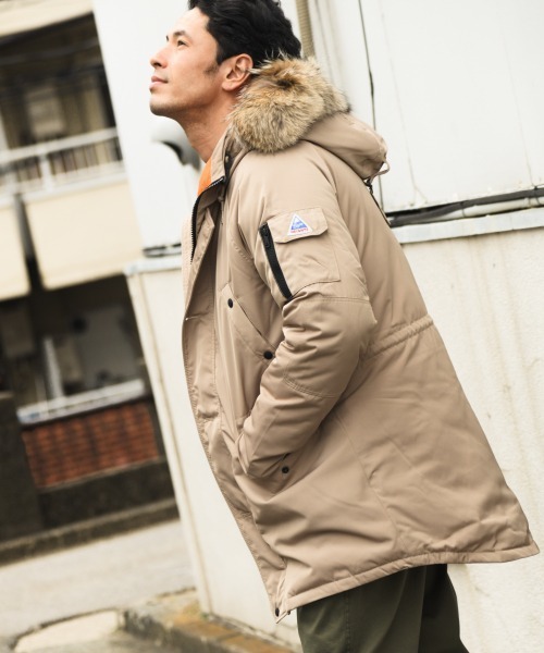 Cape HEIGHTS（ケープハイツ）の「【Cape Heights（ケープハイツ） 】DELTA（ダウンジャケット/コート・メンズ・ブラック/ベージュ・SMALL/MEDIUM）」の8枚目の写真