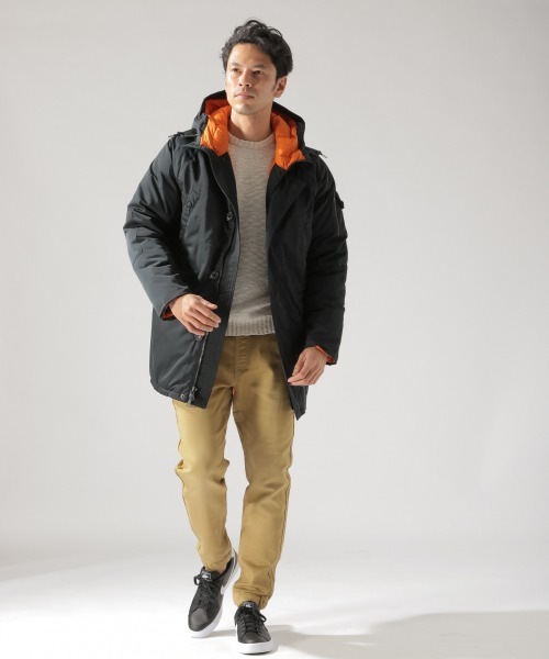 Cape HEIGHTS（ケープハイツ）の「【Cape Heights（ケープハイツ） 】DELTA（ダウンジャケット/コート・メンズ・ブラック/ベージュ・SMALL/MEDIUM）」の9枚目の写真