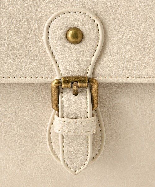 one after another NICE CLAUP（ワンアフターアナザーナイスクラップ）の「スカーフ付きショルダーバッグ（ショルダーバッグ・レディース・ベージュ/ブラウン/アイボリー・FREE）」の7枚目の写真