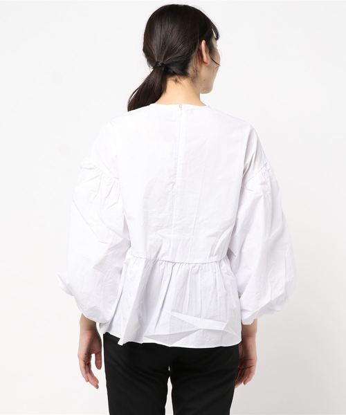 miniyu(ミニュウ)の「ボリュームスリーブ・プルオーバー(シャツ/ブラウス・レディース・ホワイト/ブラック/ベージュ・FREE)」の4枚目の写真