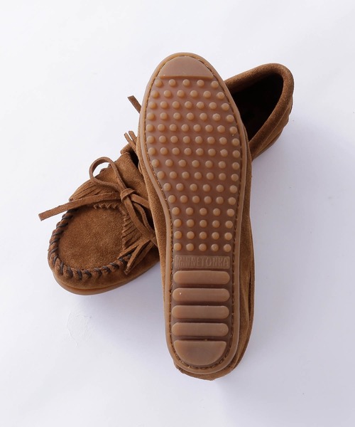 Minnetonka(ミネトンカ)の「MINNETONKA / ミネトンカ KILTY SUEDE MOC キルティー スエード モカシン(モカシン/デッキシューズ・レディース・ホワイト/ネイビー/ブルー/ブラウン系その他/ブラック/グレー/ブラウン/レッド・24.0cm/25.0cm/24.5cm/23.0cm/23.5cm)」の11枚目の写真