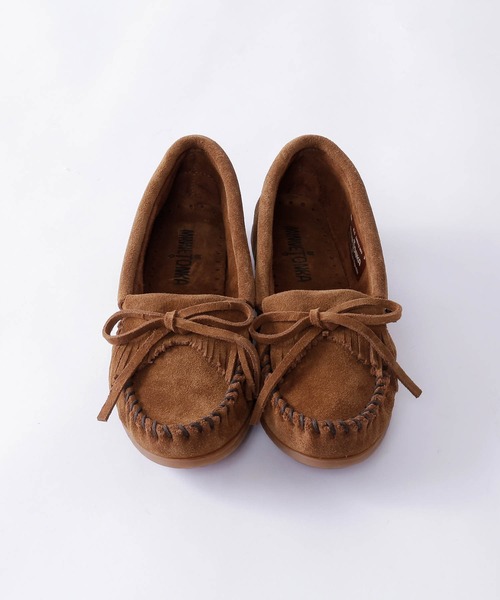 Minnetonka(ミネトンカ)の「MINNETONKA / ミネトンカ KILTY SUEDE MOC キルティー スエード モカシン(モカシン/デッキシューズ・レディース・ホワイト/ネイビー/ブルー/ブラウン系その他/ブラック/グレー/ブラウン/レッド・24.0cm/25.0cm/24.5cm/23.0cm/23.5cm)」の14枚目の写真