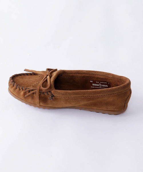 Minnetonka(ミネトンカ)の「MINNETONKA / ミネトンカ KILTY SUEDE MOC キルティー スエード モカシン(モカシン/デッキシューズ・レディース・ホワイト/ネイビー/ブルー/ブラウン系その他/ブラック/グレー/ブラウン/レッド・24.0cm/25.0cm/24.5cm/23.0cm/23.5cm)」の12枚目の写真