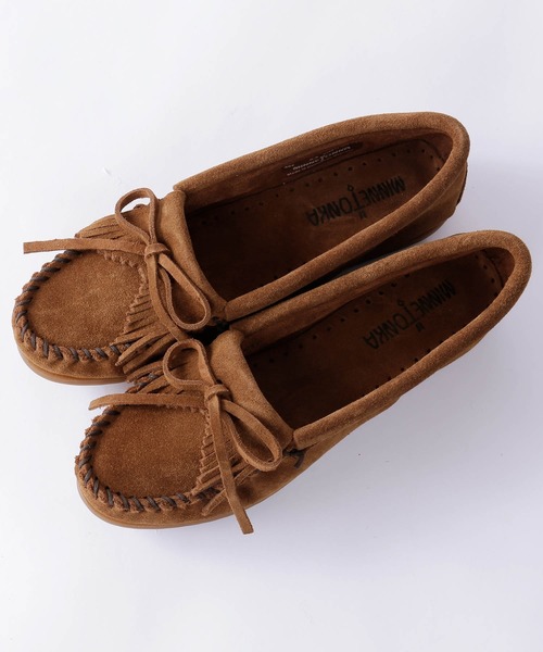 Minnetonka(ミネトンカ)の「MINNETONKA / ミネトンカ KILTY SUEDE MOC キルティー スエード モカシン(モカシン/デッキシューズ・レディース・ホワイト/ネイビー/ブルー/ブラウン系その他/ブラック/グレー/ブラウン/レッド・24.0cm/25.0cm/24.5cm/23.0cm/23.5cm)」の9枚目の写真
