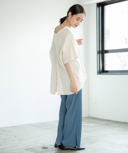 LOWRYS FARM（ローリーズファーム）の「ｓｅｌｆｃｕｔプリーツパンツ　884525（その他パンツ・レディース・レッド/ブルー/アイボリー/ブラック/グリーン/キャメル・FREE）」の10枚目の写真