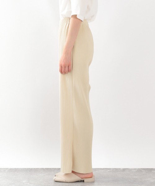 LOWRYS FARM（ローリーズファーム）の「ｓｅｌｆｃｕｔプリーツパンツ　884525（その他パンツ・レディース・レッド/ブルー/アイボリー/ブラック/グリーン/キャメル・FREE）」の12枚目の写真