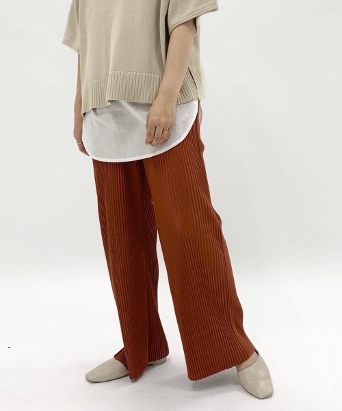 LOWRYS FARM（ローリーズファーム）の「ｓｅｌｆｃｕｔプリーツパンツ　884525（その他パンツ・レディース・レッド/ブルー/アイボリー/ブラック/グリーン/キャメル・FREE）」の19枚目の写真