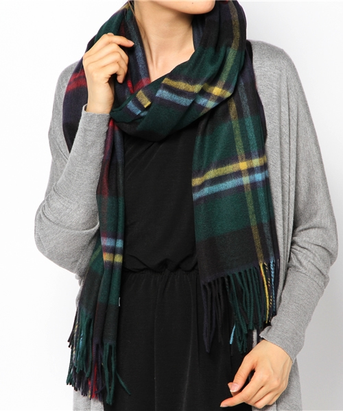 ODORANTES nano･universe（オドラント ナノ・ユニバース）の「【CLASSY12月号掲載】 Johnstons/OD/Johnstons Basic タータンストール（ストール/ショール・レディース・グリーン/ブラック/グレー/ライトグレー・FREE）」の9枚目の写真
