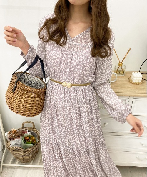 apres jour（アプレジュール）の「花柄ティアードワンピ【ZOZOTOWN限定アイテム】（ワンピース・レディース・ブラック/モカ/ミント/サックスブルー/ラベンダー/アイボリー・フリー/X-LARGE）」の6枚目の写真