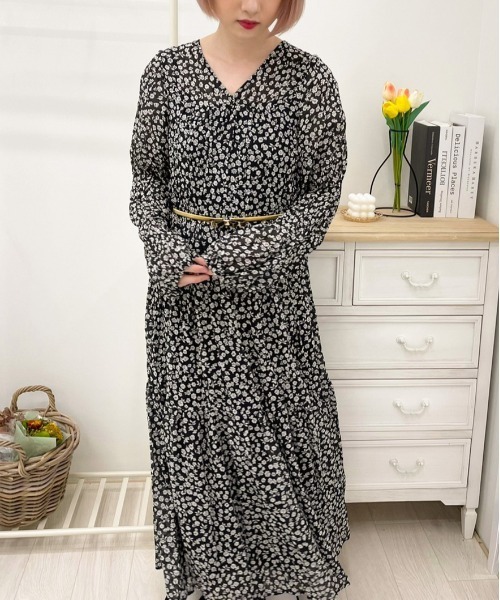 apres jour（アプレジュール）の「花柄ティアードワンピ【ZOZOTOWN限定アイテム】（ワンピース・レディース・ブラック/モカ/ミント/サックスブルー/ラベンダー/アイボリー・フリー/X-LARGE）」の14枚目の写真