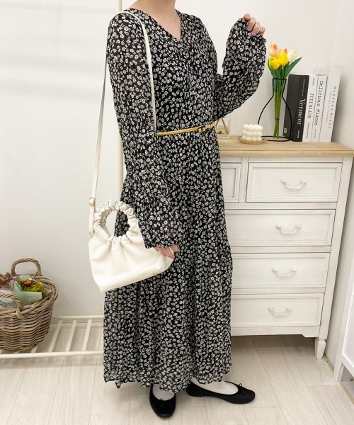 apres jour（アプレジュール）の「花柄ティアードワンピ【ZOZOTOWN限定アイテム】（ワンピース・レディース・ブラック/モカ/ミント/サックスブルー/ラベンダー/アイボリー・フリー/X-LARGE）」の21枚目の写真