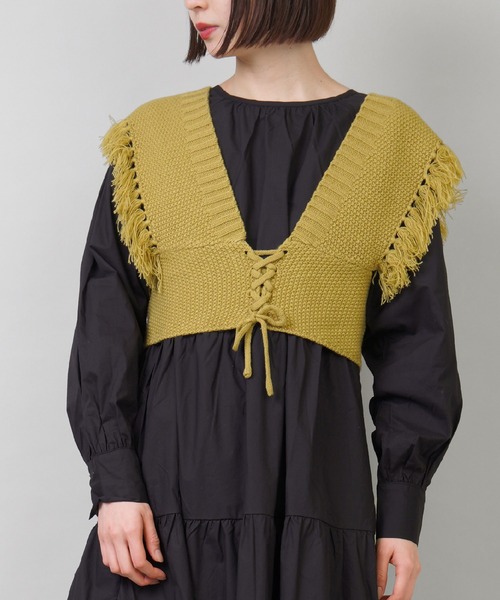 SPINNS（スピンズ）の「フリンジデザインニットビスチェ（ベスト・レディース・アイボリー/グリーン系その他/スミクロ/グレイッシュベージュ/ライトブルーグレー・ONESIZE）」の5枚目の写真