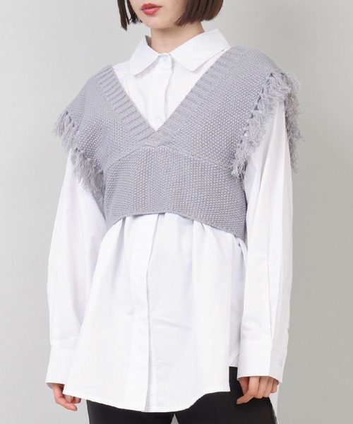 SPINNS（スピンズ）の「フリンジデザインニットビスチェ（ベスト・レディース・アイボリー/グリーン系その他/スミクロ/グレイッシュベージュ/ライトブルーグレー・ONESIZE）」の3枚目の写真