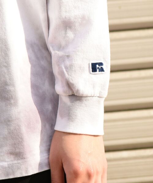 Russell Athletic(ラッセルアスレティック)の「【WEB限定/SHIPS別注】RUSSELL ATHLETIC: タイダイ ロングスリーブ Tシャツ (ロンT)(Tシャツ/カットソー・メンズ・ダークグレー/ベージュ/ブルー/ピンク・SMALL/MEDIUM/LARGE/X-LARGE)」の10枚目の写真
