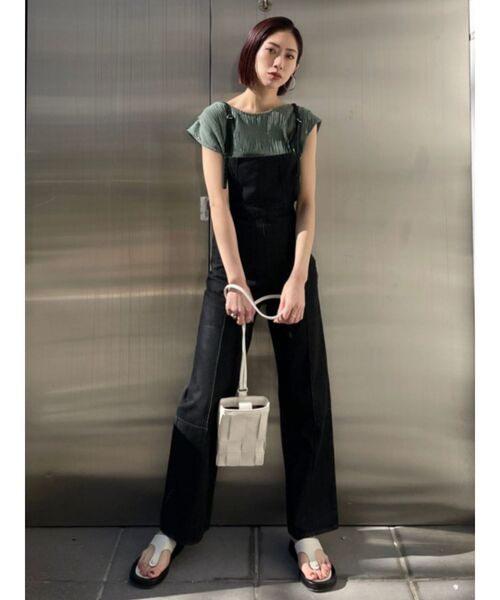 EMODA(エモダ)の「シャーリングロングトップ(Tシャツ/カットソー・レディース・ホワイト/グレー/ブラック/ミント・FREE)」の13枚目の写真