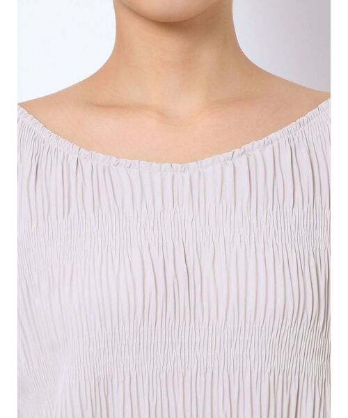 EMODA(エモダ)の「シャーリングロングトップ(Tシャツ/カットソー・レディース・ホワイト/グレー/ブラック/ミント・FREE)」の19枚目の写真