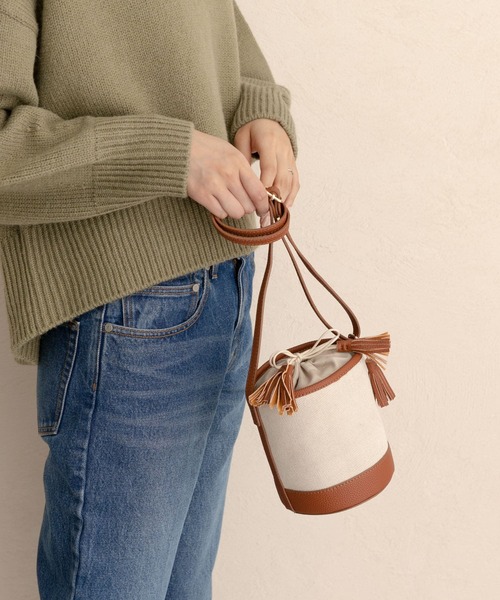 RODE SKO（ロデスコ）の「BELEN キャンバスミニバケツバッグ（ショルダーバッグ・レディース・ブラック/ブラウン・ONE）」の2枚目の写真