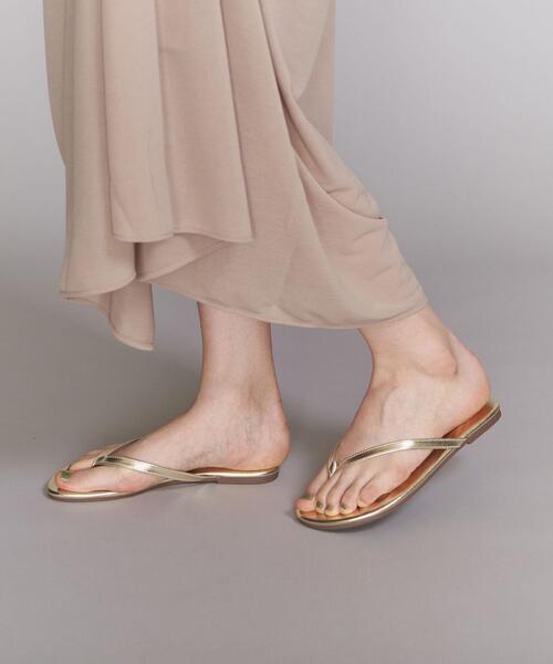 BEAUTY&YOUTH UNITED ARROWS（ビューティーアンドユースユナイテッドアローズ）の「BY フェイクレザートングサンダル ◆（サンダル・レディース・ブラック/シルバー/クリーム/モカ/ゴールド・38/35/36/37）」の5枚目の写真