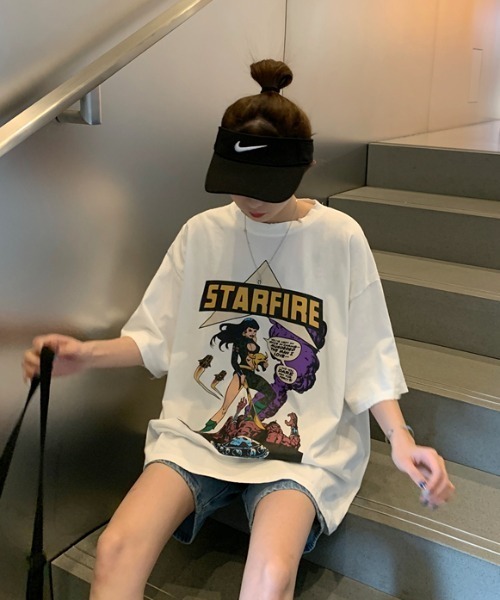 ACT（アクト）の「【ACT -fascination design-】オーバーサイズ　カレッジプリントTシャツ（Tシャツ/カットソー・レディース・ホワイト/ライトグレー/グレー/グリーン・FREE）」の5枚目の写真