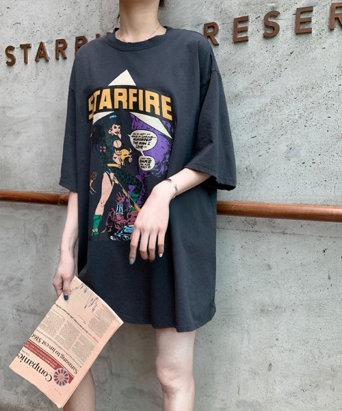 ACT（アクト）の「【ACT -fascination design-】オーバーサイズ　カレッジプリントTシャツ（Tシャツ/カットソー・レディース・ホワイト/ライトグレー/グレー/グリーン・FREE）」の10枚目の写真