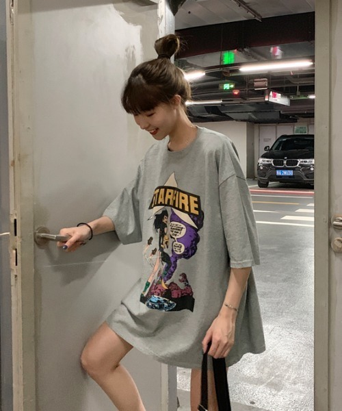 ACT（アクト）の「【ACT -fascination design-】オーバーサイズ　カレッジプリントTシャツ（Tシャツ/カットソー・レディース・ホワイト/ライトグレー/グレー/グリーン・FREE）」の6枚目の写真