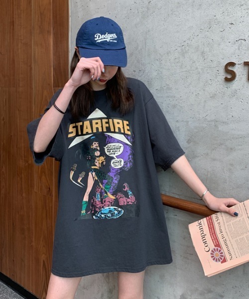 ACT（アクト）の「【ACT -fascination design-】オーバーサイズ　カレッジプリントTシャツ（Tシャツ/カットソー・レディース・ホワイト/ライトグレー/グレー/グリーン・FREE）」の14枚目の写真