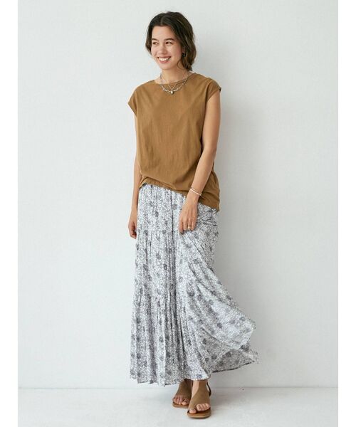 Ungrid(アングリッド)の「バックオープンデザインタンクトップ(タンクトップ・レディース・ブラック/ブラウン/オフホワイト・FREE)」の11枚目の写真