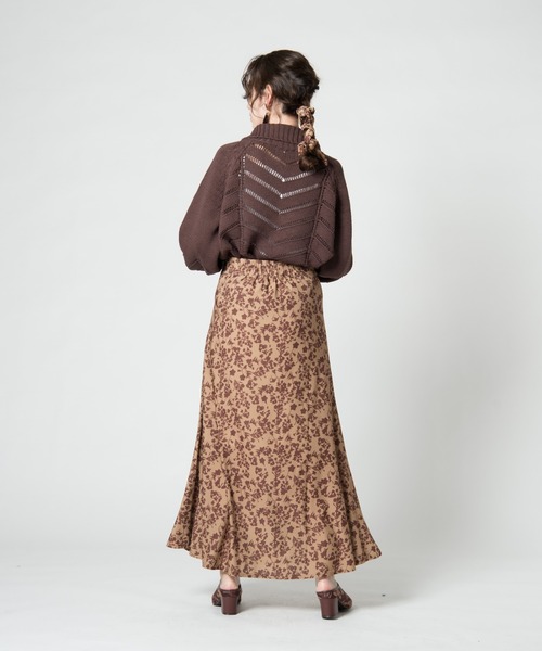 LAYMEE(レイミー)の「Torenia turtle knit / トレニアタートルニット(ニット/セーター・レディース・ブルー/アイボリー/ブラウン・FREE)」の22枚目の写真