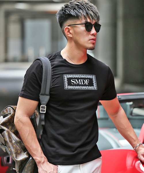 SOMEDIFF(サムディフ)の「【SOMEDIFF】オリジナルペイズリーBOXロゴ半袖Tシャツ ストレッチTEE メンズ(Tシャツ/カットソー・メンズ・ブラック/ホワイト・XL/XXL/L/M)」の7枚目の写真