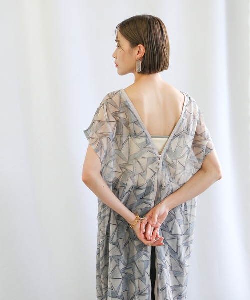 select MOCA（セレクトモカ）の「2021 SS 2WAYトライアングル柄シアーロングジレ（ベスト・レディース・ライトグレー/ライトイエロー・FREE）」の22枚目の写真