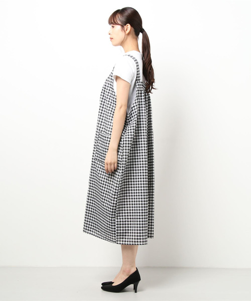 emi+（エミプラス）の「ギンガムチェックワイドサロペット（サロペット/オーバーオール・レディース・ブラック/ブラウン・S/M/L）」の15枚目の写真