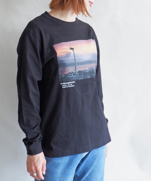 MANASTASH(マナスタッシュ)の「MANASTASH/マナスタッシュ W's PHOTO L/S TEE "SUNSET" ウィメンズ フォトロンT サンセット(Tシャツ/カットソー・レディース・ブラック/ホワイト・MEDIUM)」の1枚目の写真