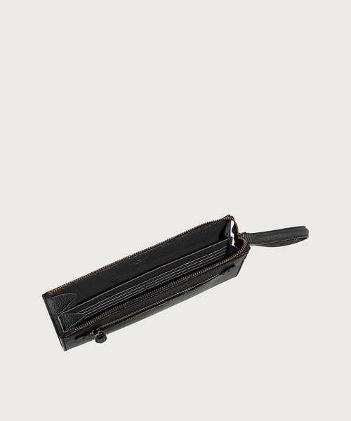 FERRAGAMO（フェラガモ）の「ドキュメントホルダー（クラッチバッグ・メンズ・ブラック・ONE SIZE）」の4枚目の写真